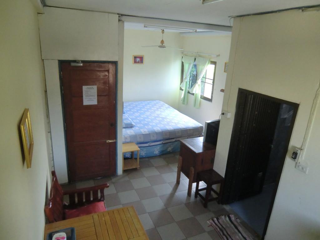 Residence House Трат Номер фото