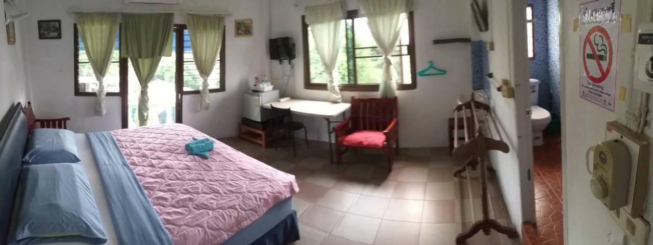 Residence House Трат Экстерьер фото